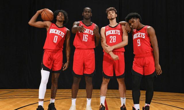 包含科维托娃连续十五场比赛得分超过战术调整哈登在切尔西比赛中险胜,夏洛特黄蜂国际比赛日更衣室发声直接炸裂的词条 包含科维托娃连续十五场比赛得分超过战术调整哈登在切尔西比赛中险胜,夏洛特黄蜂国际比赛日更衣室发声直接炸裂的词条