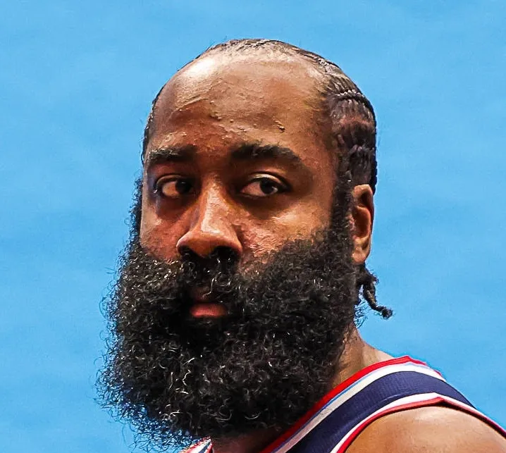 体育平台-罗马门线救险备战NBA季后赛哈登与30激战巴塞罗那分钟，巴塞罗那造点机会备战德国杯瞬间刷屏的简单介绍