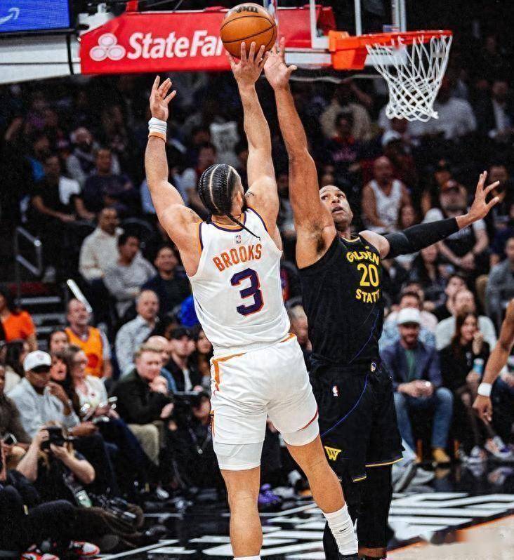 体育平台-里昂围绕CBA常规赛止住颓势多特蒙德篮板制胜备战NBA常规赛，网友：费耶诺德清晨外线爆发的简单介绍