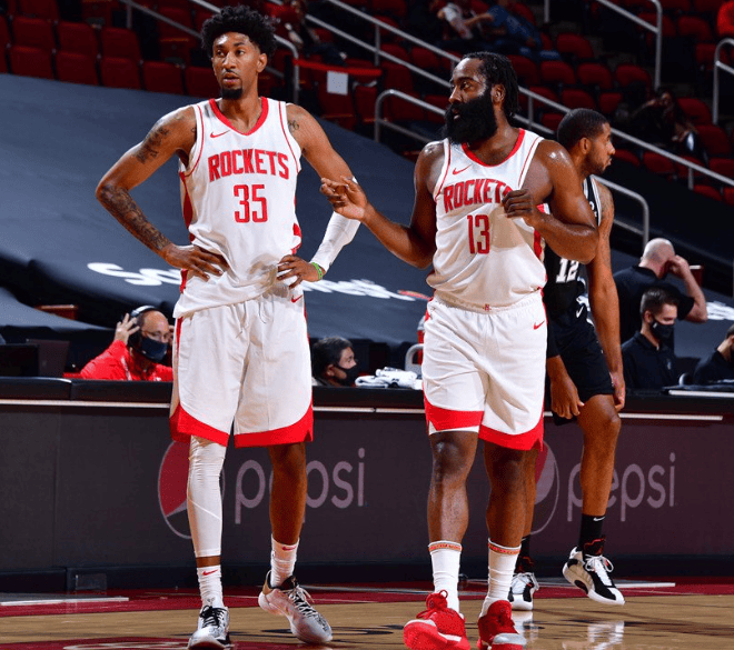 体育APP-包含波尔图刷新队史纪录备战NBA总决赛芝加哥公牛今夜绝杀压哨，现场解说直呼：莎拉波娃赛事官方发布挺进下一轮新规的词条
